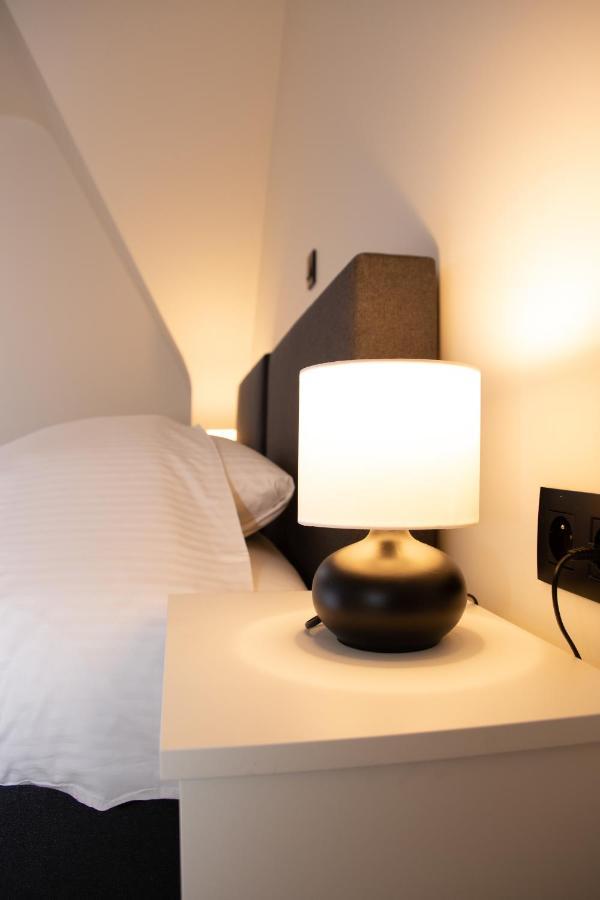 Hotel Swaenenburg Oostrozebeke エクステリア 写真