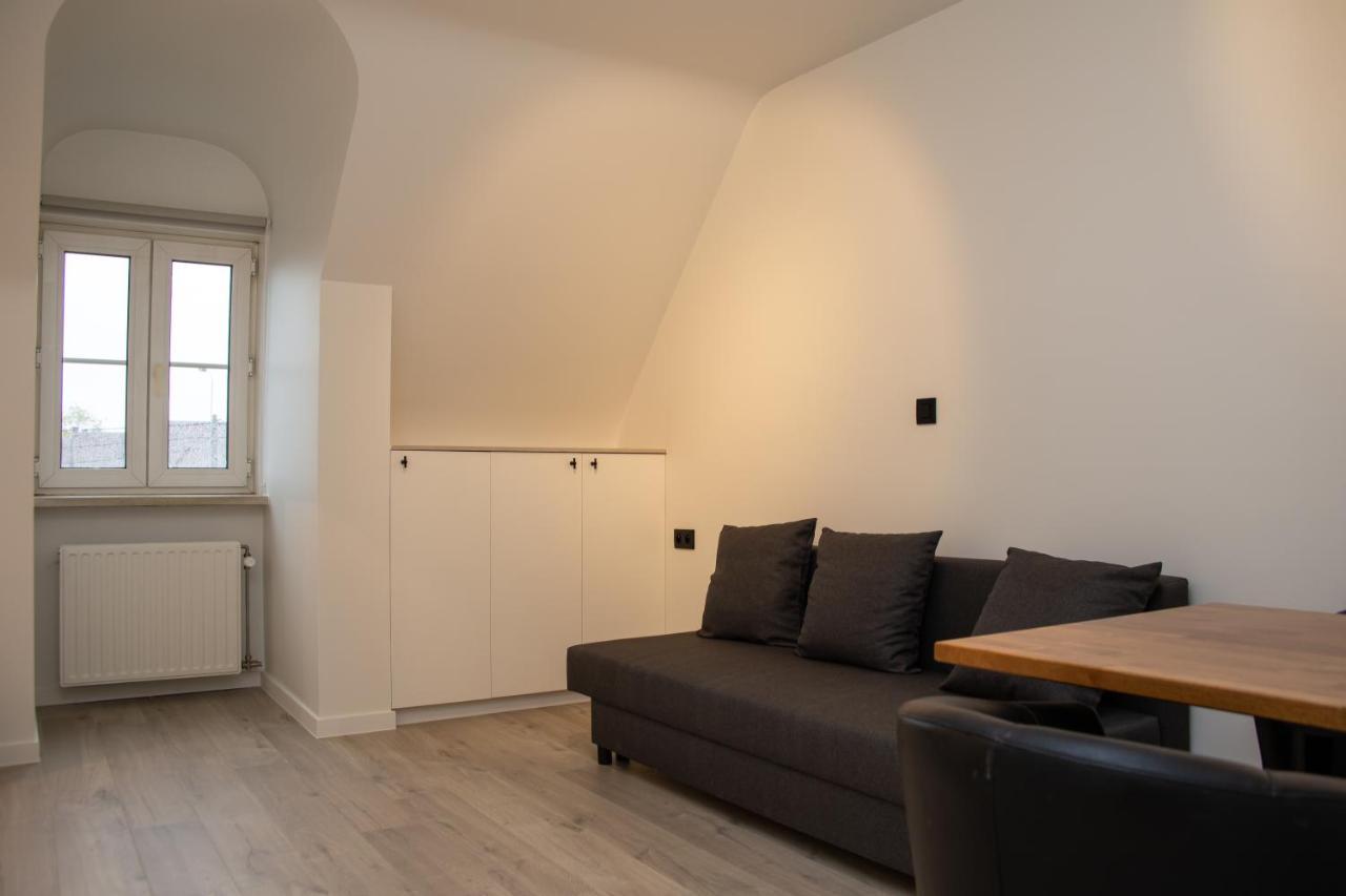 Hotel Swaenenburg Oostrozebeke エクステリア 写真